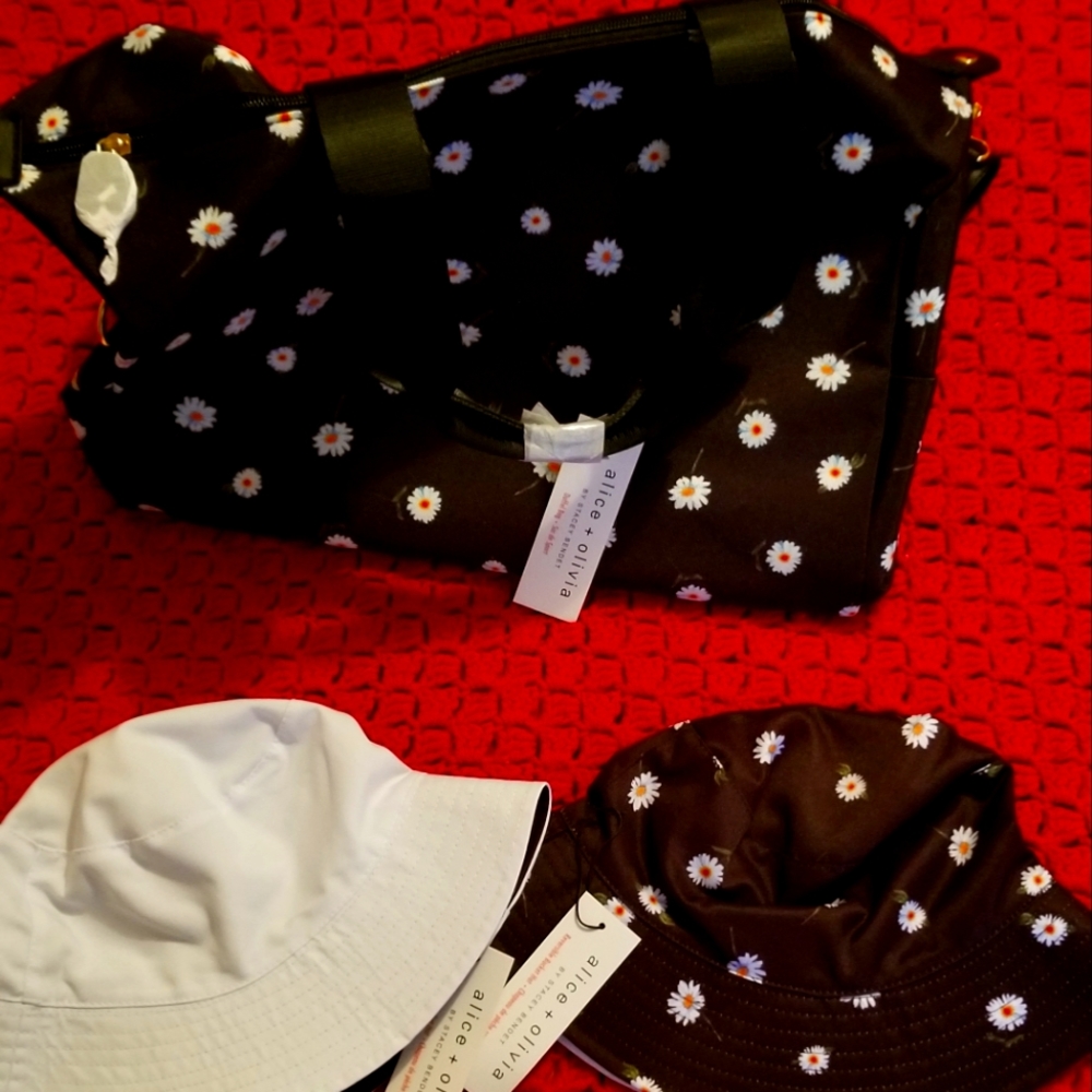 NWT Daisy print Duffel Bag and 2 Reversible Bucket Hats
